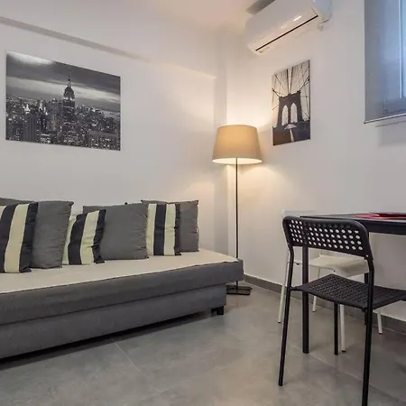 Hilton Area Brand New Comfortable * Athens
