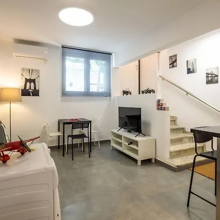 Hilton Area Brand New Comfortable *